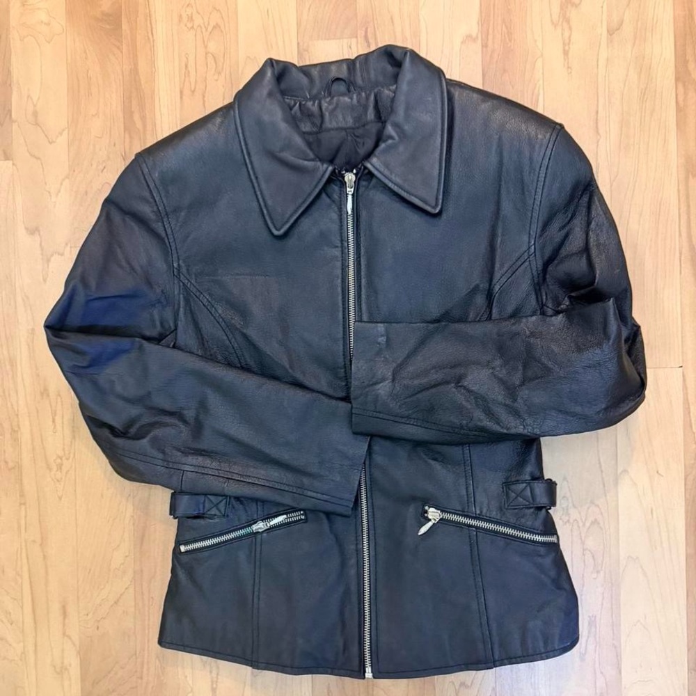 Wilson’s all leather black jacket vintage
